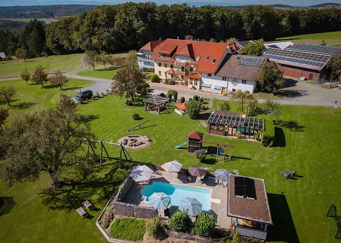 Buehrer Semesterbostad *