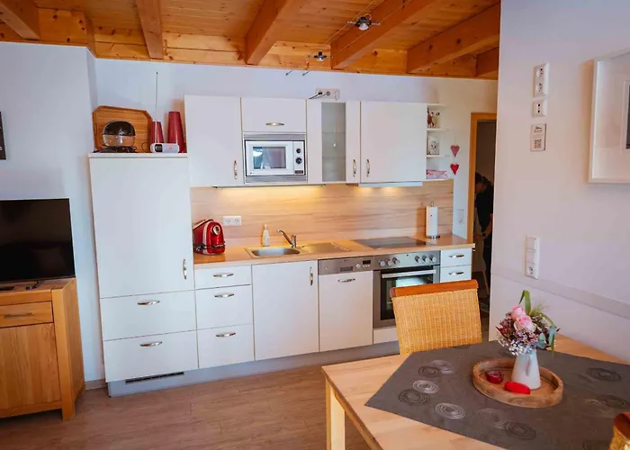 Buehrer Semesterbostad *